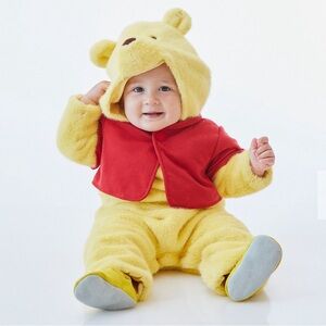 Pottery barn Winnie the Pooh Halloween costume 0-6 months.